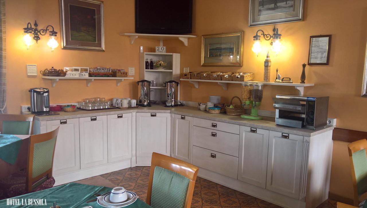 Hotel La Bussola Padenghe sul Garda Exterior foto